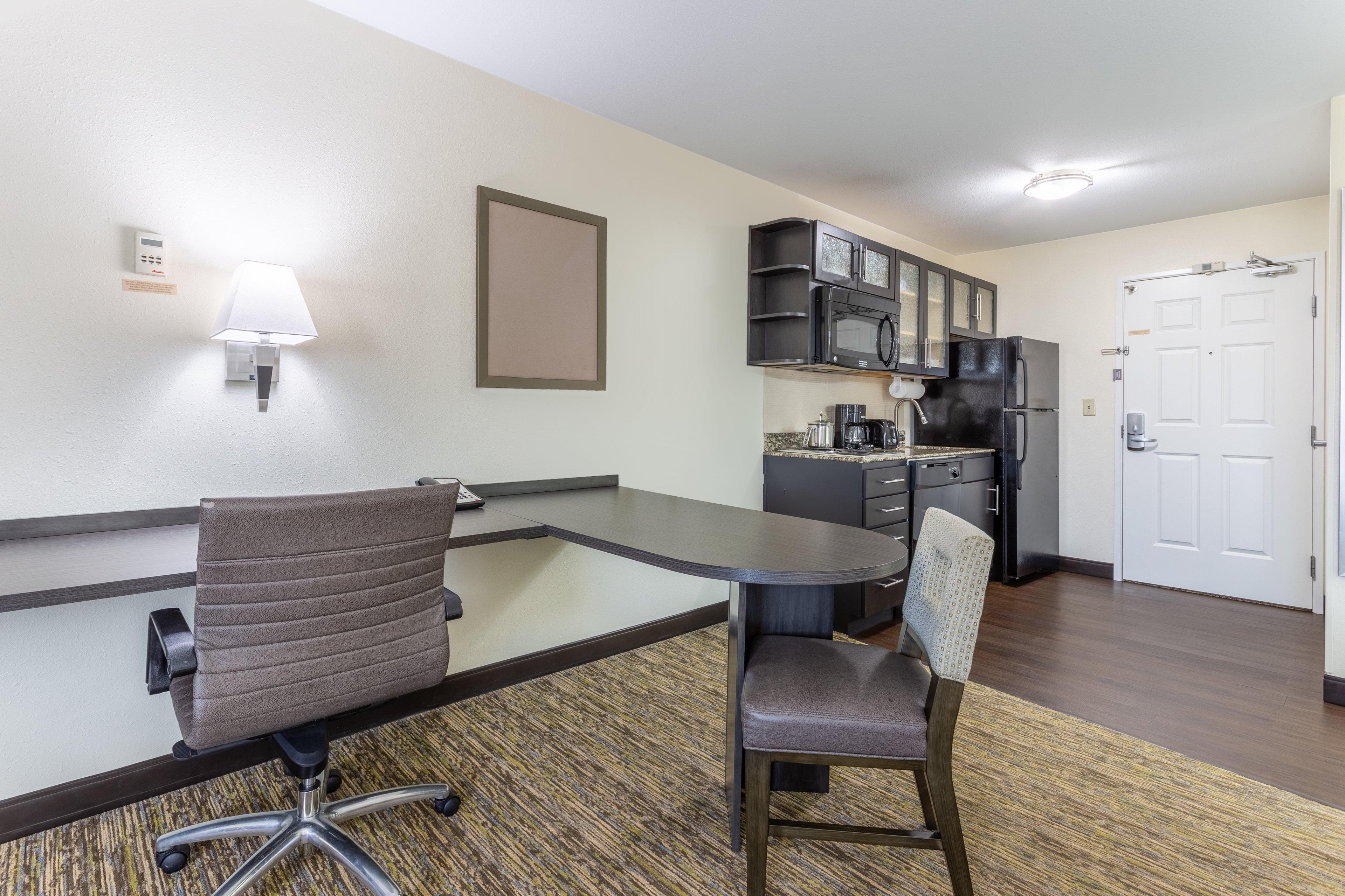 Candlewood Suites Aurora-Naperville By Ihg Dış mekan fotoğraf