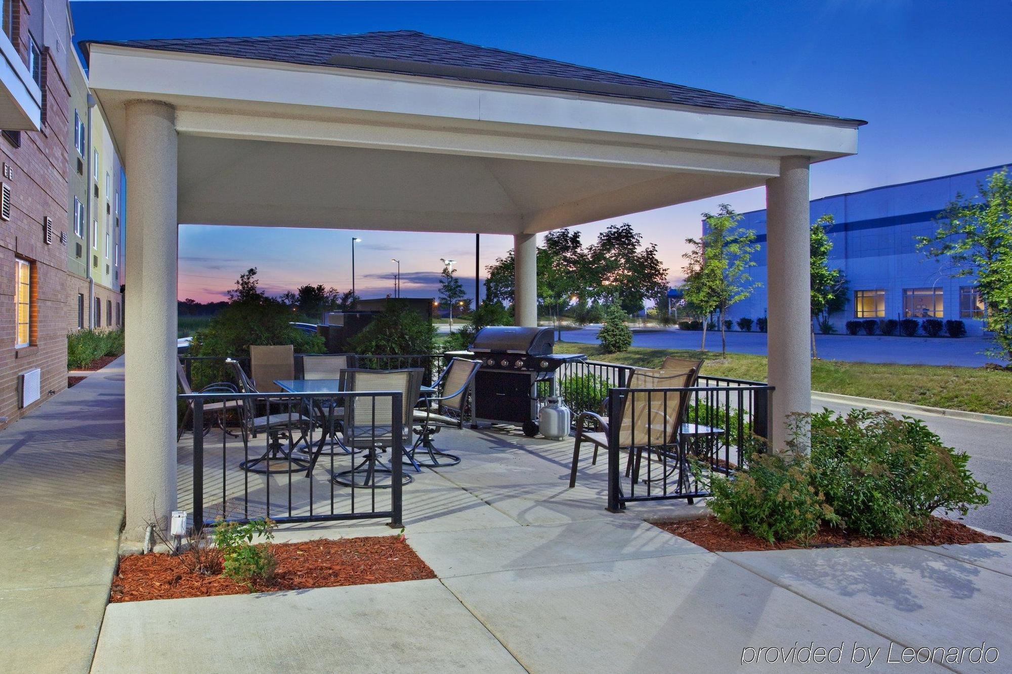 Candlewood Suites Aurora-Naperville By Ihg Dış mekan fotoğraf